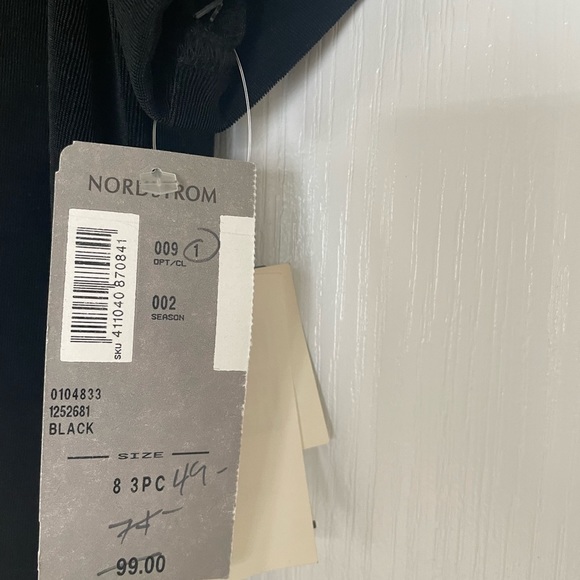 3 piece black set. Long short sleeve top, sleeveless top for under and slacks - Picture 5 of 5